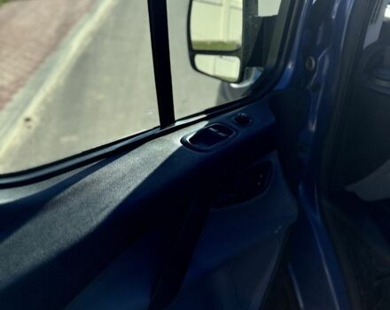 Синій Форд Транзит, об'ємом двигуна 2.2 л та пробігом 245 тис. км за 13499 $, фото 8 на Automoto.ua