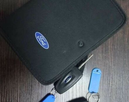 Синий Форд Транзит, объемом двигателя 2.2 л и пробегом 255 тыс. км за 12000 $, фото 9 на Automoto.ua