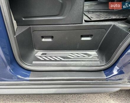 Синій Форд Транзит, об'ємом двигуна 2 л та пробігом 231 тис. км за 16700 $, фото 52 на Automoto.ua