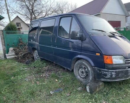 Синій Форд Транзит, об'ємом двигуна 2 л та пробігом 300 тис. км за 1200 $, фото 1 на Automoto.ua
