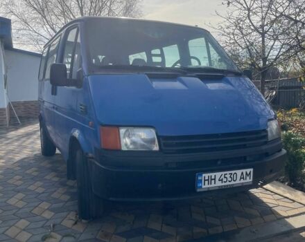 Синий Форд Транзит, объемом двигателя 2.5 л и пробегом 233 тыс. км за 1900 $, фото 1 на Automoto.ua