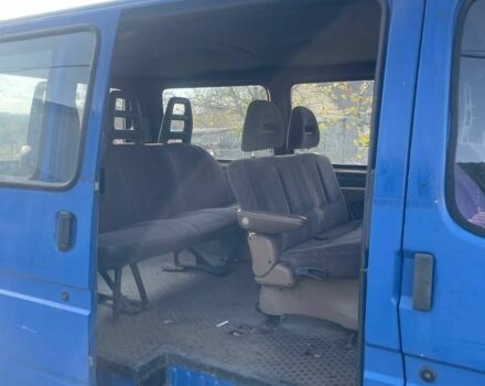 Синий Форд Транзит, объемом двигателя 2.5 л и пробегом 233 тыс. км за 1900 $, фото 6 на Automoto.ua