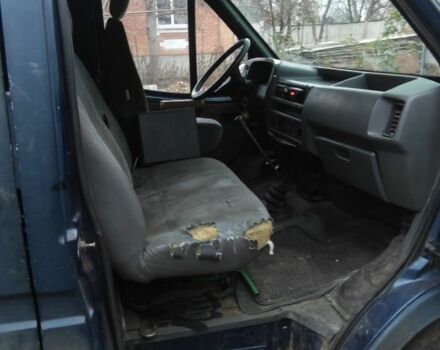 Синий Форд Транзит, объемом двигателя 2 л и пробегом 300 тыс. км за 831 $, фото 6 на Automoto.ua