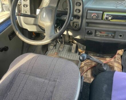 Синий Форд Транзит, объемом двигателя 2.5 л и пробегом 233 тыс. км за 1900 $, фото 4 на Automoto.ua