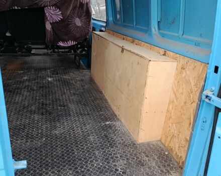 Синій Форд Транзит, об'ємом двигуна 2.5 л та пробігом 200 тис. км за 2450 $, фото 3 на Automoto.ua
