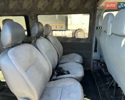 Синий Форд Транзит, объемом двигателя 2.2 л и пробегом 318 тыс. км за 5500 $, фото 12 на Automoto.ua