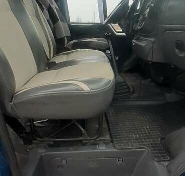 Синій Форд Транзит, об'ємом двигуна 2 л та пробігом 280 тис. км за 6727 $, фото 4 на Automoto.ua