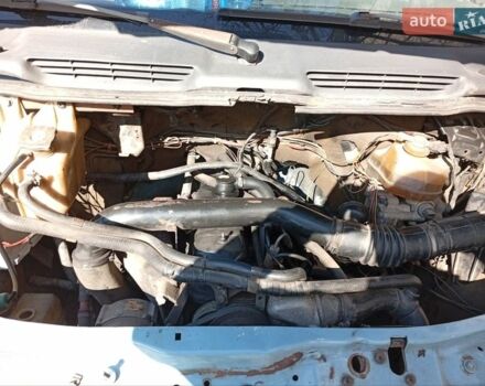 Синій Форд Транзит, об'ємом двигуна 2.5 л та пробігом 325 тис. км за 1300 $, фото 2 на Automoto.ua