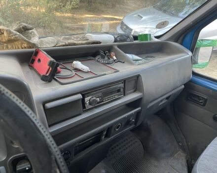 Синій Форд Транзит, об'ємом двигуна 2.5 л та пробігом 300 тис. км за 1350 $, фото 6 на Automoto.ua