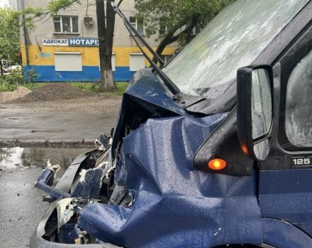 Синий Форд Транзит, объемом двигателя 2.4 л и пробегом 500 тыс. км за 2600 $, фото 1 на Automoto.ua