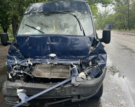 Синий Форд Транзит, объемом двигателя 2.4 л и пробегом 500 тыс. км за 2600 $, фото 3 на Automoto.ua