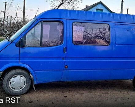 Синій Форд Транзит, об'ємом двигуна 2.5 л та пробігом 134 тис. км за 2600 $, фото 1 на Automoto.ua