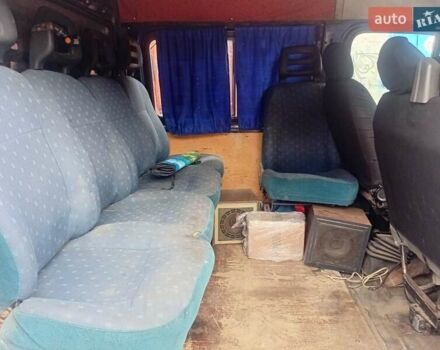 Синій Форд Транзит, об'ємом двигуна 2.5 л та пробігом 250 тис. км за 3500 $, фото 8 на Automoto.ua