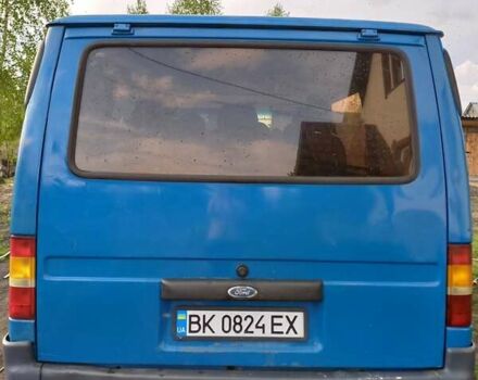Синій Форд Транзит, об'ємом двигуна 2.5 л та пробігом 370 тис. км за 3499 $, фото 3 на Automoto.ua