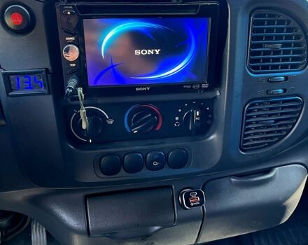 Форд Транзит 2003 в Харькове на Automoto.ua Синий Форд Транзит, объемом двигателя 2 л и пробегом 507 тыс. км за 3950 $, фото 6 на Automoto.ua