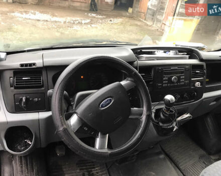 Синий Форд Транзит, объемом двигателя 2.2 л и пробегом 400 тыс. км за 6500 $, фото 3 на Automoto.ua