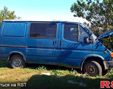 Синий Форд Транзит, объемом двигателя 2.5 л и пробегом 0 тыс. км за 1750 $, фото 1 на Automoto.ua