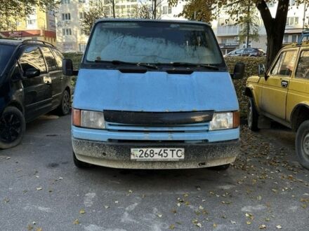 Форд Транзит 1988 у Трускавце на Automoto.ua Синій Форд Транзит, об'ємом двигуна 2.5 л та пробігом 300 тис. км за 1500 $, фото 1 на Automoto.ua