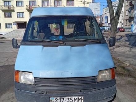 Синий Форд Транзит, объемом двигателя 2.5 л и пробегом 325 тыс. км за 1300 $, фото 1 на Automoto.ua