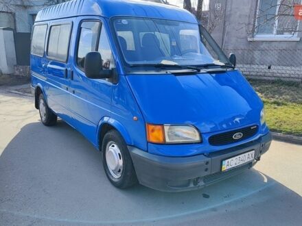 Синий Форд Транзит, объемом двигателя 2.5 л и пробегом 680 тыс. км за 3800 $, фото 1 на Automoto.ua