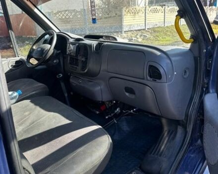 Синий Форд Транзит, объемом двигателя 2.4 л и пробегом 250 тыс. км за 3800 $, фото 1 на Automoto.ua