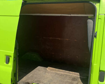 Зеленый Форд Транзит, объемом двигателя 2.4 л и пробегом 324 тыс. км за 4650 $, фото 5 на Automoto.ua