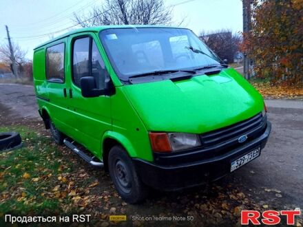 Зеленый Форд Транзит, объемом двигателя 2.5 л и пробегом 500 тыс. км за 1900 $, фото 1 на Automoto.ua