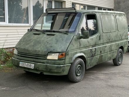 Форд Транзит 1992 у Каневе на Automoto.ua Зелений Форд Транзит, об'ємом двигуна 0 л та пробігом 200 тис. км за 2100 $, фото 1 на Automoto.ua