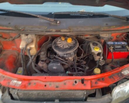 Оранжевый Форд Транзит, объемом двигателя 2 л и пробегом 777 тыс. км за 800 $, фото 1 на Automoto.ua