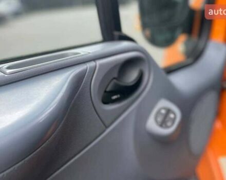 Помаранчевий Форд Транзит, об'ємом двигуна 2.2 л та пробігом 270 тис. км за 13200 $, фото 6 на Automoto.ua