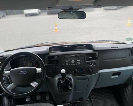 Оранжевый Форд Транзит, объемом двигателя 2.2 л и пробегом 270 тыс. км за 13200 $, фото 9 на Automoto.ua