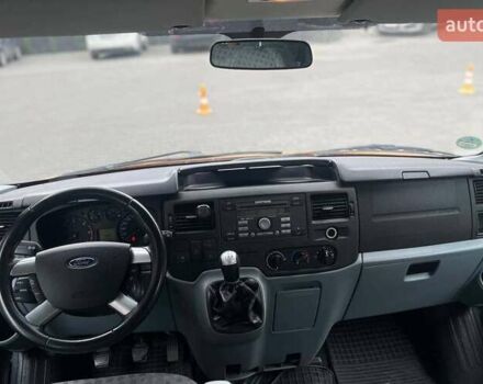 Помаранчевий Форд Транзит, об'ємом двигуна 2.2 л та пробігом 270 тис. км за 13200 $, фото 9 на Automoto.ua