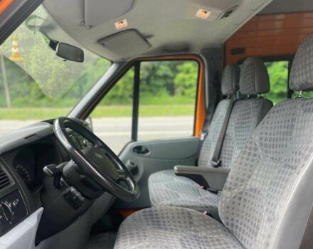 Оранжевый Форд Транзит, объемом двигателя 2.2 л и пробегом 270 тыс. км за 13200 $, фото 8 на Automoto.ua