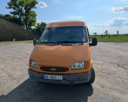 Оранжевый Форд Транзит, объемом двигателя 2 л и пробегом 380 тыс. км за 2999 $, фото 1 на Automoto.ua