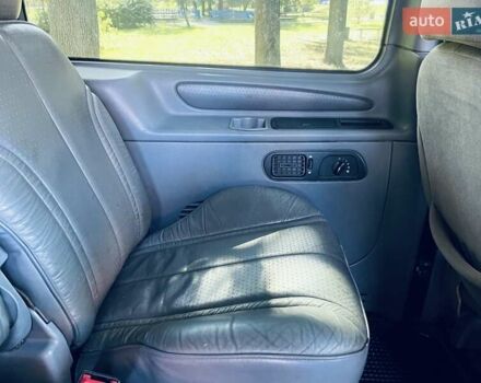 Форд Виндстар 1996 в Киеве на Automoto.ua Белый Форд Виндстар, объемом двигателя 3 л и пробегом 260 тыс. км за 2999 $, фото 16 на Automoto.ua