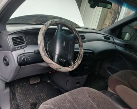 Белый Форд Виндстар, объемом двигателя 3 л и пробегом 491 тыс. км за 2300 $, фото 4 на Automoto.ua