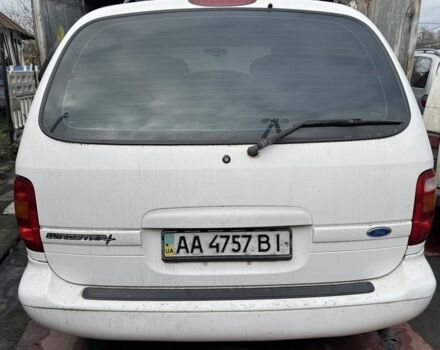 Белый Форд Виндстар, объемом двигателя 3 л и пробегом 491 тыс. км за 2300 $, фото 2 на Automoto.ua
