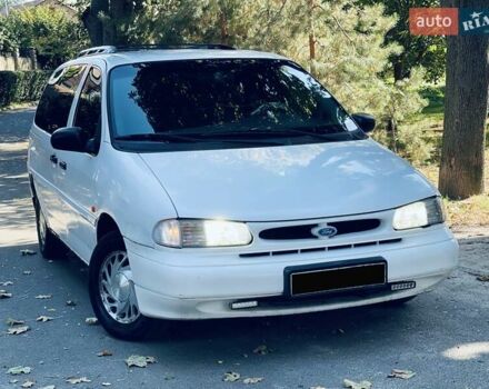 Форд Виндстар 1996 в Киеве на Automoto.ua Белый Форд Виндстар, объемом двигателя 3 л и пробегом 260 тыс. км за 2999 $, фото 1 на Automoto.ua