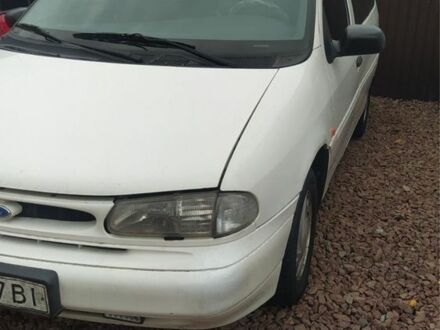 Белый Форд Виндстар, объемом двигателя 3 л и пробегом 491 тыс. км за 2300 $, фото 1 на Automoto.ua