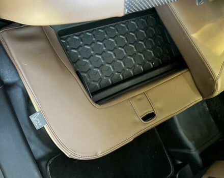 Белый Форд Bronco Sport, объемом двигателя 2 л и пробегом 158 тыс. км за 28800 $, фото 6 на Automoto.ua