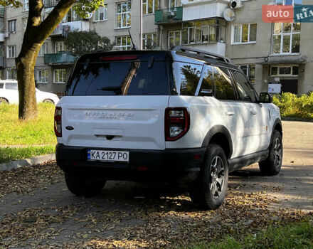 Белый Форд Bronco Sport, объемом двигателя 2 л и пробегом 158 тыс. км за 28800 $, фото 3 на Automoto.ua