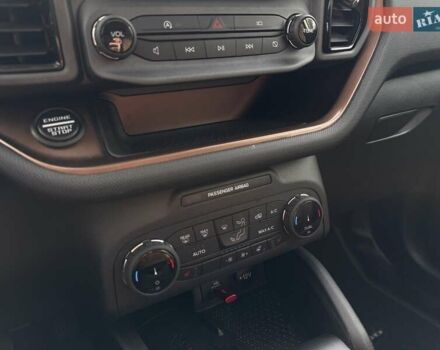 Красный Форд Bronco Sport, объемом двигателя 2 л и пробегом 51 тыс. км за 26000 $, фото 34 на Automoto.ua