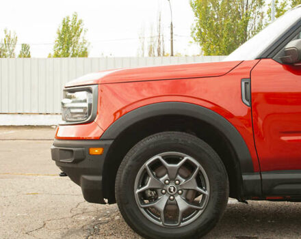 Красный Форд Bronco Sport, объемом двигателя 2 л и пробегом 51 тыс. км за 26000 $, фото 4 на Automoto.ua