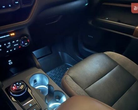 Синий Форд Bronco Sport, объемом двигателя 2 л и пробегом 98 тыс. км за 23000 $, фото 58 на Automoto.ua