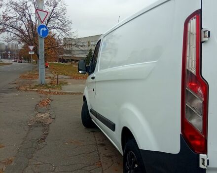Белый Форд Custom, объемом двигателя 22 л и пробегом 191 тыс. км за 9000 $, фото 1 на Automoto.ua