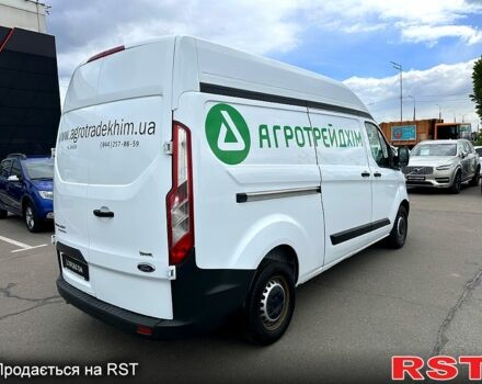 Белый Форд Custom, объемом двигателя 2.2 л и пробегом 301 тыс. км за 13618 $, фото 6 на Automoto.ua