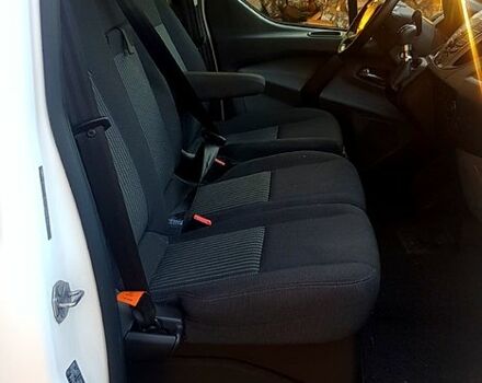 Білий Форд Custom, об'ємом двигуна 2 л та пробігом 295 тис. км за 13500 $, фото 5 на Automoto.ua