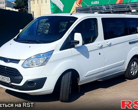Белый Форд Custom, объемом двигателя 2.2 л и пробегом 200 тыс. км за 13400 $, фото 2 на Automoto.ua