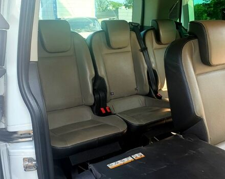 Белый Форд Custom, объемом двигателя 2.2 л и пробегом 200 тыс. км за 13400 $, фото 3 на Automoto.ua
