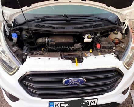 Белый Форд Custom, объемом двигателя 2 л и пробегом 240 тыс. км за 21000 $, фото 9 на Automoto.ua